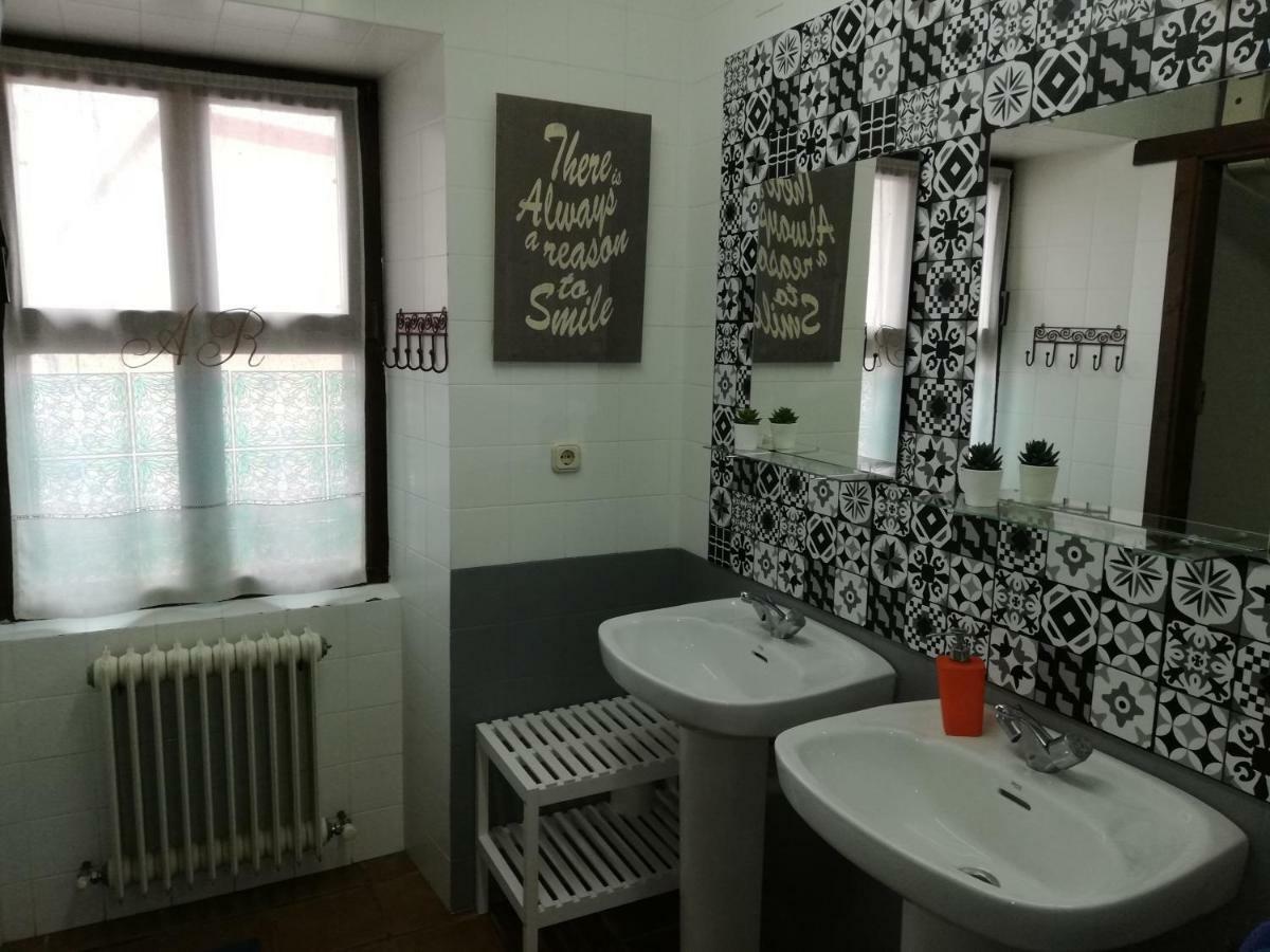 Refugio La Ardilla Real Pansiyon Posada De Valdeon Dış mekan fotoğraf
